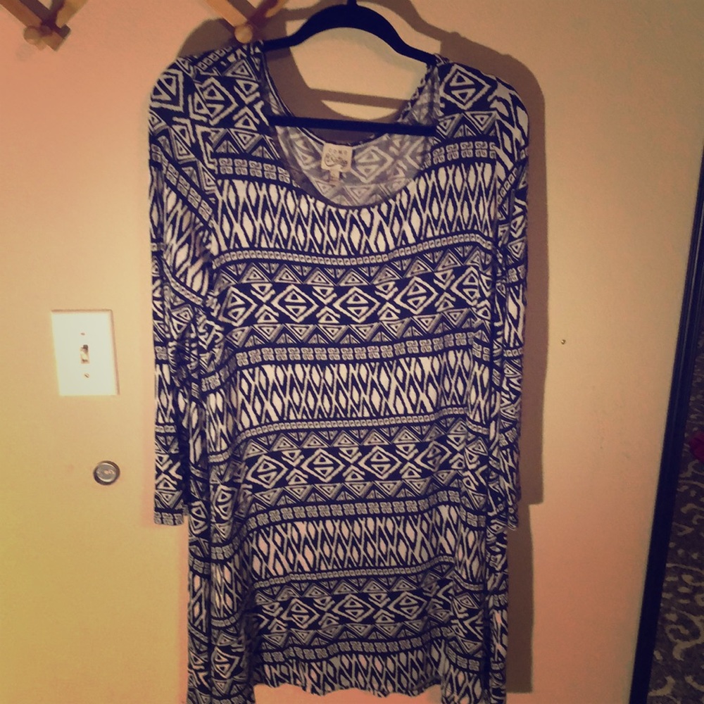 Como vintage patterned dress
